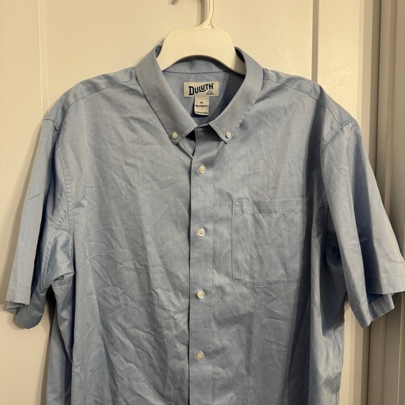 Duluth Trading Co Men's Wrinklefighter Relaxed Fit Short Sleeve Shirt Blue XL - Picture 3 of 8